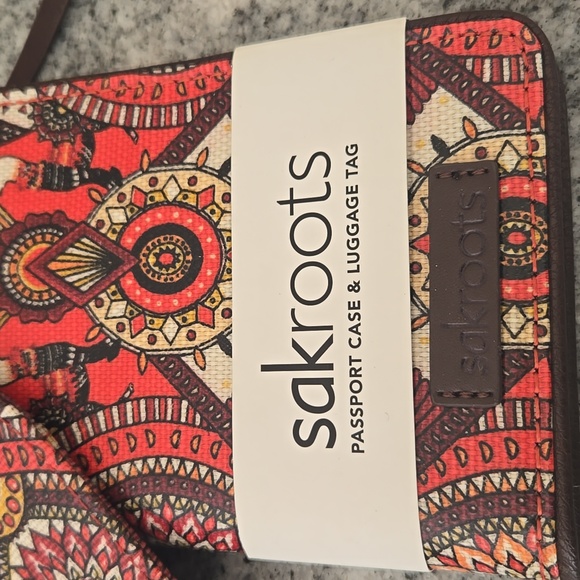 Sakroots Passport Case & Luggage Tag - NEW - Picture 2 of 13